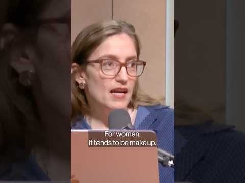 What is the lipstick effect and what does it say about our economy? #economy #shorts