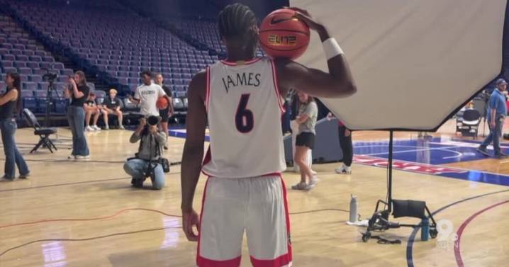 Bryce James Tries to fit in at Arizona While Carrying a Legendary Name