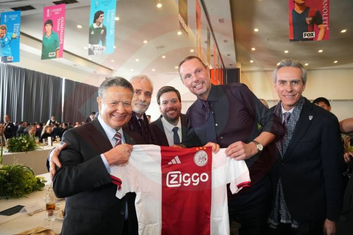 Décimotercera investidura del Salón de la Fama