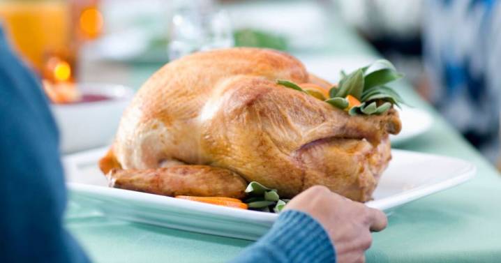 "Safety Belongs on Every Menu”: officials urge Thanksgiving cooking caution