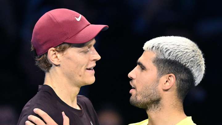 Un extenista 'culpa' a la lesión de Alcaraz de su derrota ante Sinner: "Siendo sincero..."