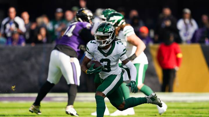 Jets lead Ravens 7-3 at halftime