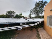 Barrio Los Älamos: se derrumbó el techo de un polideportivo y dos pequeñas resultaron heridas