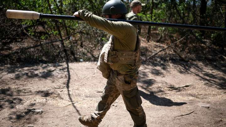 "Han sido enviados a luchar en una guerra que no es la de ellos": denuncian presencia de mercenarios cubanos en la guerra en Ucrania