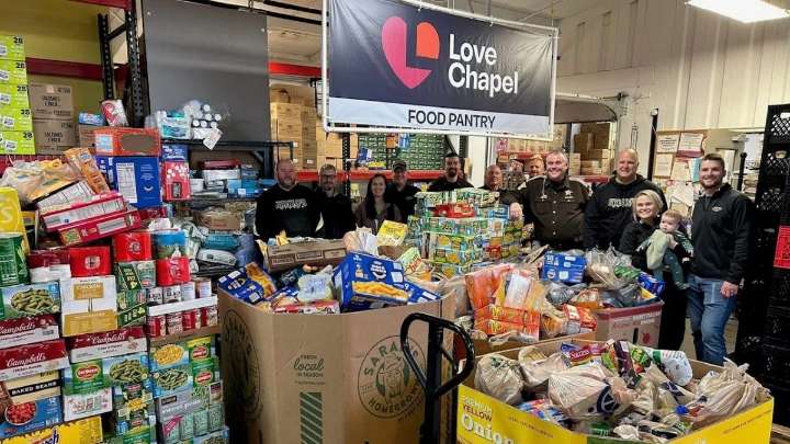 BCSO's Pack-a-Patrol Car has record year, delivers 7200 pounds of food to local pantries