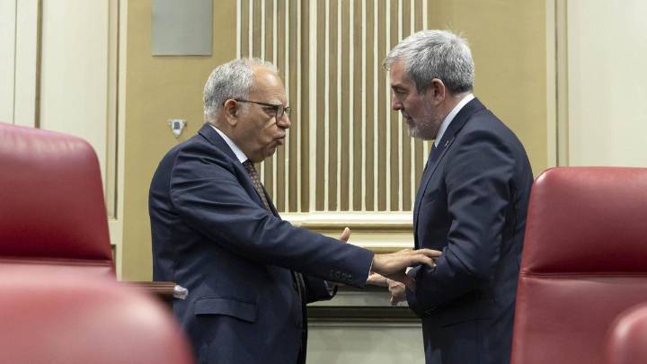 Clavijo incluye en el 'decreto Canarias' la rebaja del IRPF para las islas verdes