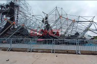 Temporal en San Nicolás derribó estructuras del escenario de la Fiesta de Disfraces: las fotos