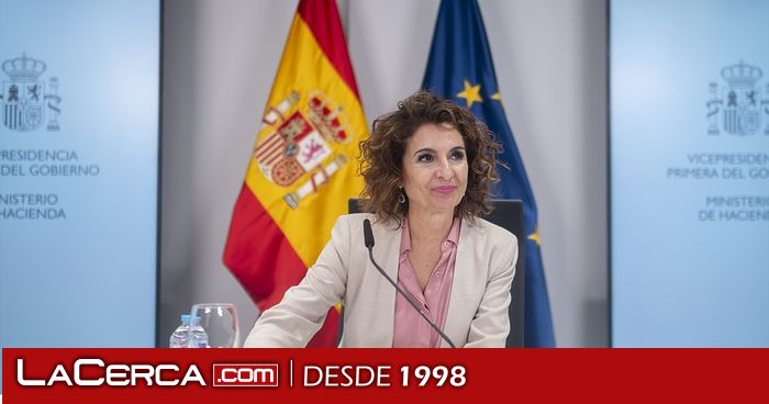 Montero avisa: las CCAA perderán margen de gasto por 5.485 millones si el Congreso tumba la senda de déficit