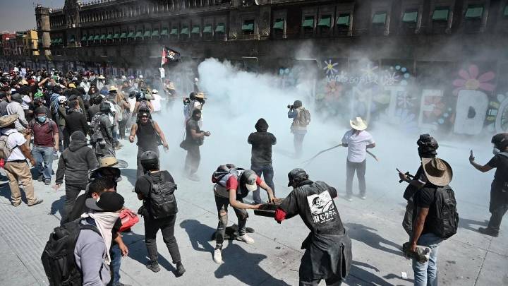 PRI repudia detención de jóvenes en marcha de la Generación z y exige su libertad