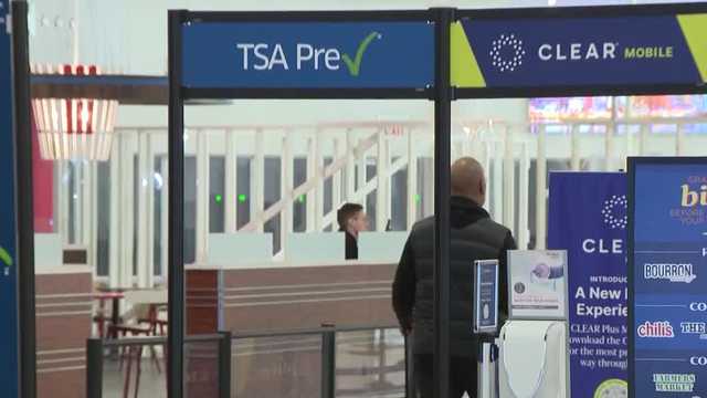 Passengers face delays, cancellations and rescheduling at SDF after UPS plane crash