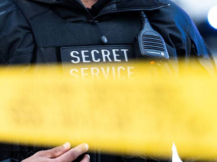 FBI investiga tiroteo cerca de la Casa Blanca como posible acto terrorista