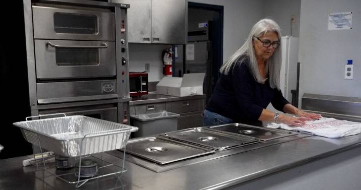 Officials share tips on staying safe in the kitchen this Thanksgiving