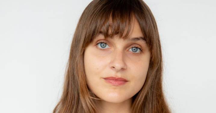 ‘I went into psychosis at 22, it gets easier with age but I wish people knew this’