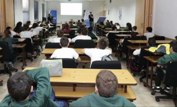 Los colegios privados tendrán libertad para aumentar la cuota