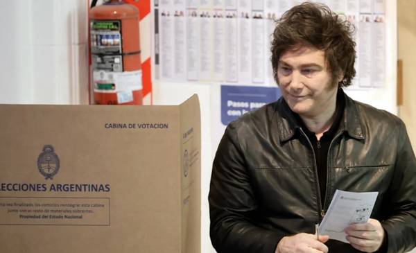 El presidente Javier Milei volvió a defender la implementación de la Boleta Única de Papel