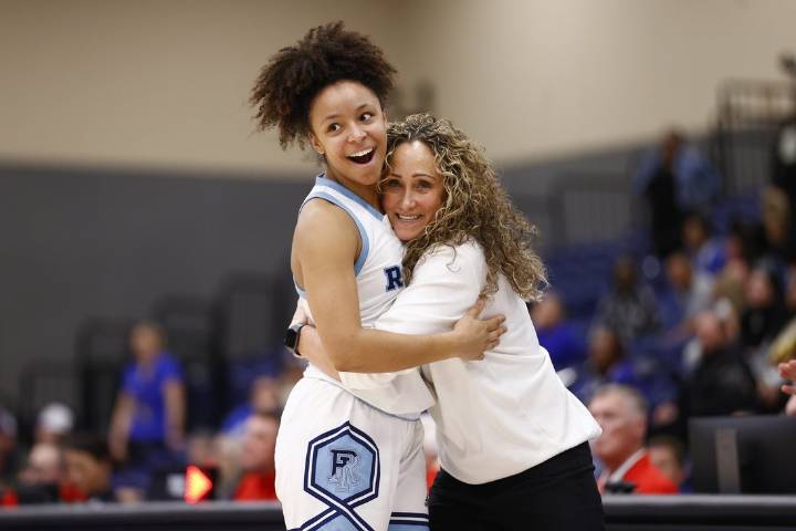 Deadspin | Women's Top 25 roundup: Rhode Island upsets No. 16 NC State