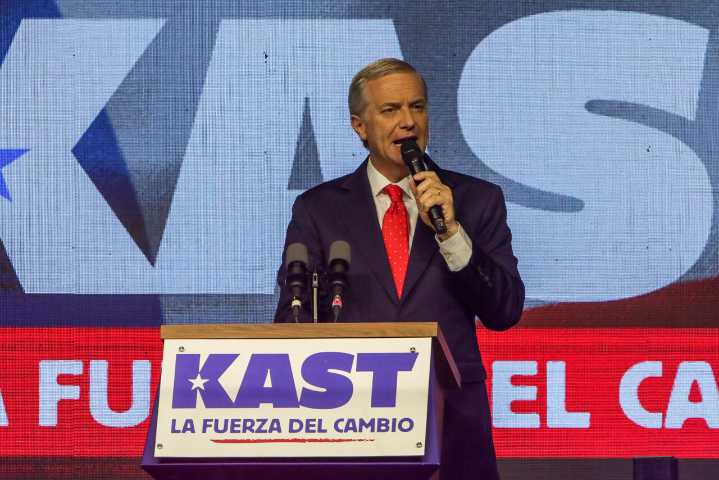 "La oposición derrotó a un gobierno fracasado": Kast celebra su paso a segunda vuelta presidencial
