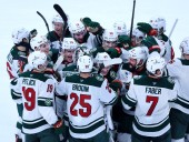 Wild escape Chicago with OT win after Blackhawks dominate early