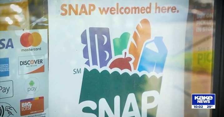 Wichita SNAP recipient reacts to Trump admin ordering states to return November benefits