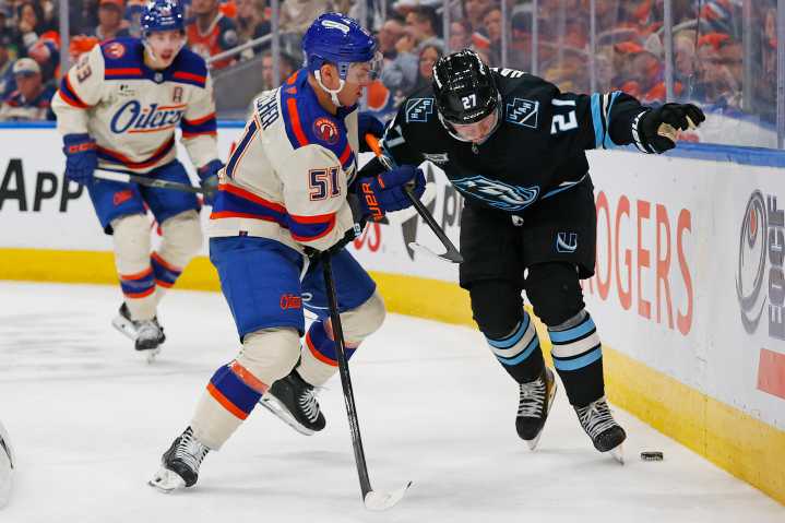 Utah Mammoth Centre Having a Difficult Start to Season