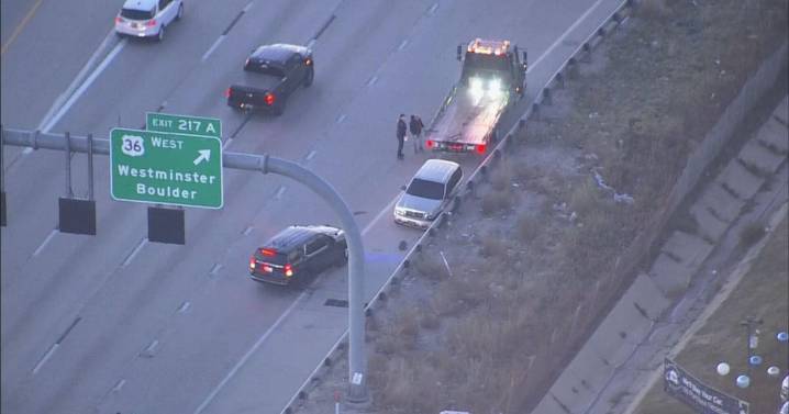 Man arrested in Colorado after allegedly shooting out window of deputy's car with pellet gun, leading police on chase