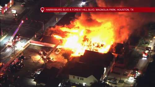 Investigation underway after multiple buildings catch fire in east Houston, HFD says