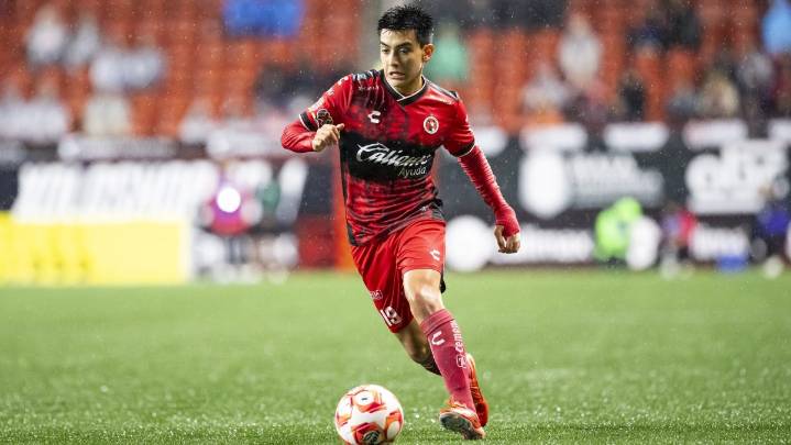 Gilberto Mora anota a lo Panenka en el pase a la liguilla de Xolos sobre FC Juárez: 3