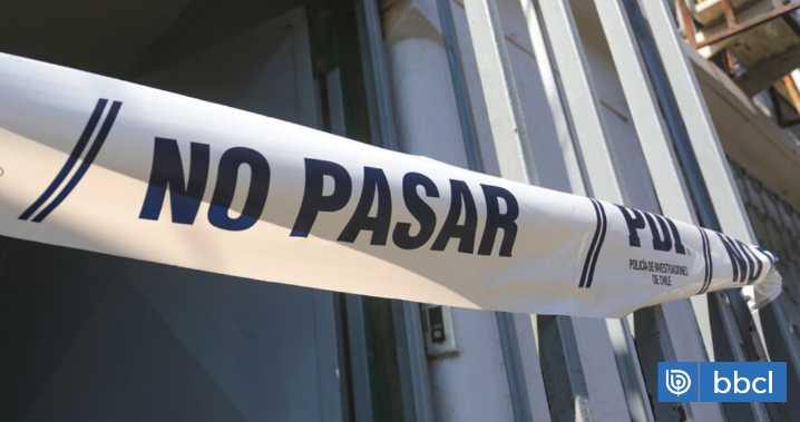 Encapuchados armados roban cuantiosa suma desde local de tecnología en Maipú: un trabajador lesionado