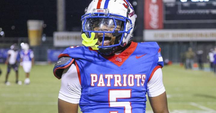 A John Curtis senior running back set the tone with 3 touchdowns against St. Thomas More