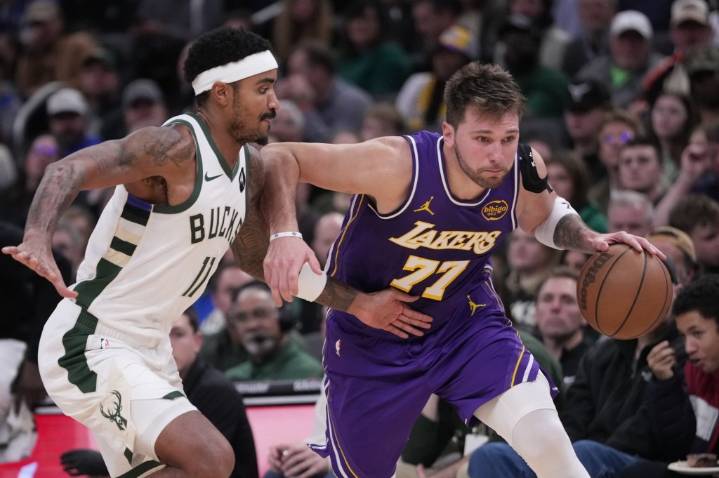 Luka Doncic drops 41 as Lakers pummel Bucks