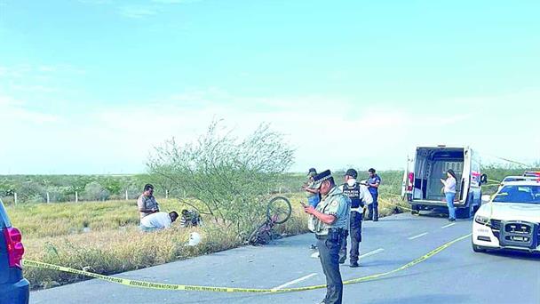 Mueren ciclistas arrollados