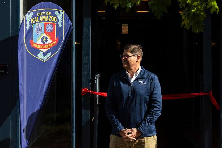 Departing Kalamazoo city manager navigated achievements, controversies during tenure