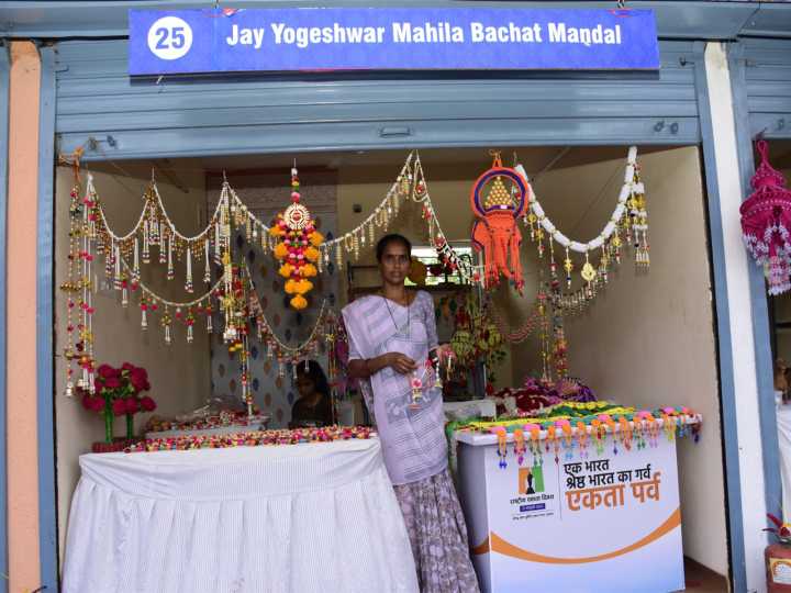 Gujarat: Swadeshi spirit shines at Bharat Parv 2025