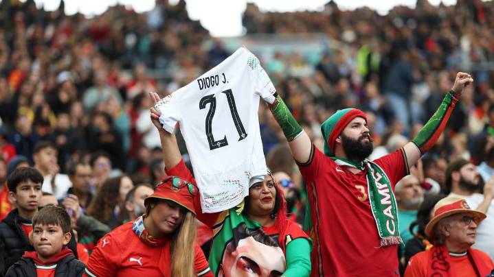 Real Madrid apologizes for showing wrong player in tribute to Diogo Jota and André Silva