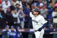 Mariners, Josh Naylor in agreement on five