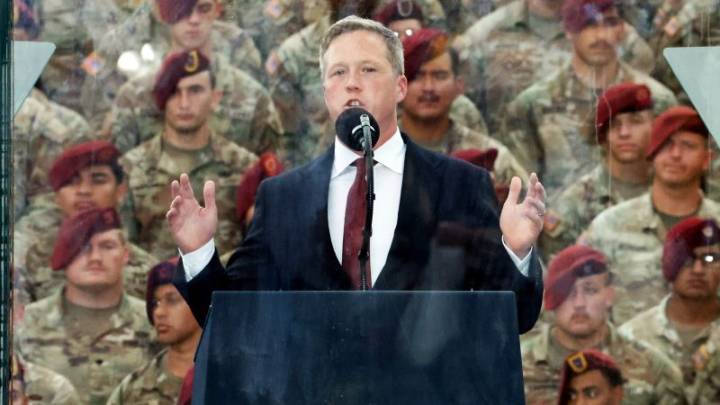 US and Russian officials hold Ukraine peace talks in Abu Dhabi, as Kyiv comes under a deadly assault