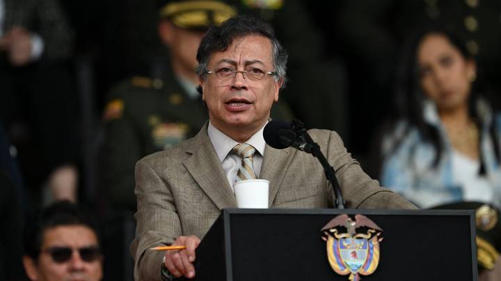 Presidente Petro lamentó la muerte de los seis menores reclutados por las disidencias de las FARC en medio de un operativo del Ejército