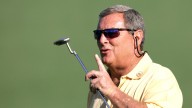 Fuzzy Zoeller, golf champion haunted by racist joke about Tiger Woods, dies at 74