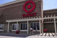 Target introduces AI-powered features for holiday shopping