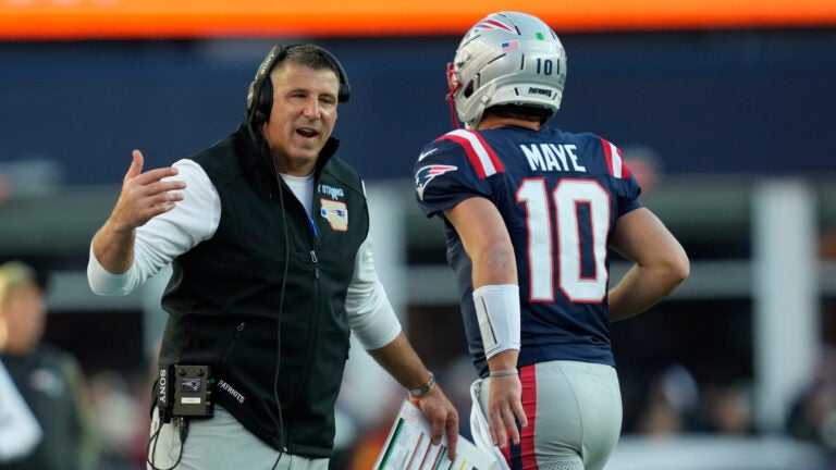Vrabel shares message to Patriots, Drake Maye after nail