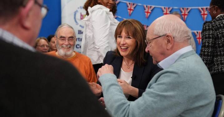 No 10 denies Reeves misled over black hole as OBR letter challenges warnings