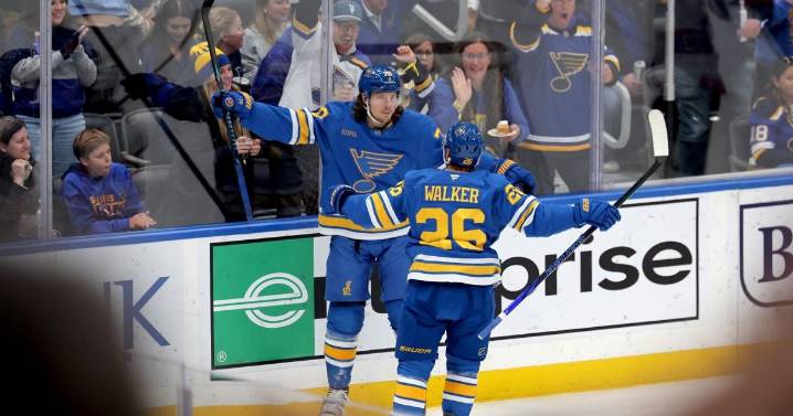 Oskar Sundqvist paces dependable fourth line for Blues, Jim Montgomery