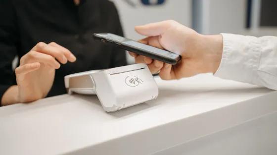 Gobierno se retracta y descarta cobro a transferencias electrónicas