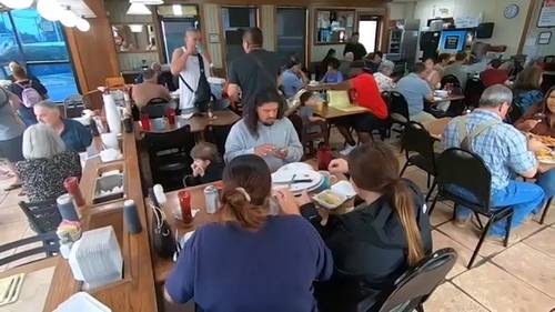 Dine and Dish: Giving thanks to Valley restaurants