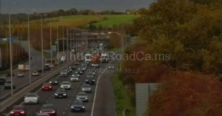 M5 drivers warned of 'at least 80 minute delays' after serious police incident