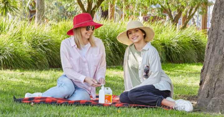 Victorians urged to improve poor sun safety habits