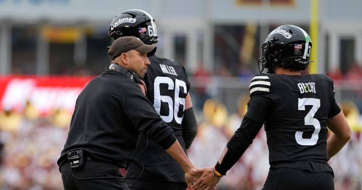 How ISU's coaches are adjusting with beat-up Becht at quarterback