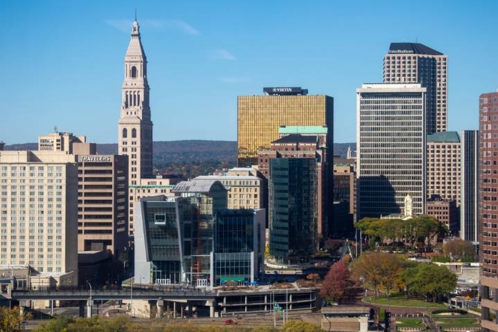 Largest US landlord to pay $7 million to settle rent‑setting algorithm lawsuit