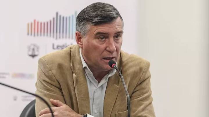 Imputaron a Claudio Vignetta por el escándalo de los uniformes de la Guardia Urbana en Córdoba