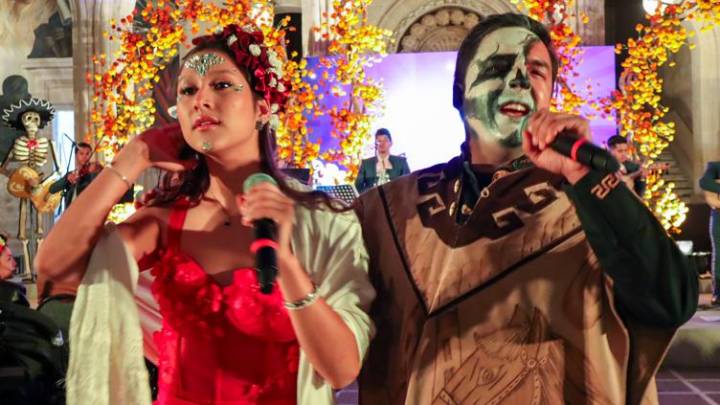 "Recuerdan a los grandes", con música en Palacio de Gobierno